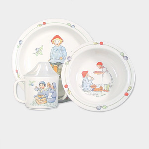 KIDS-TABLE_Childrens_Blueberry_Dish_Set
